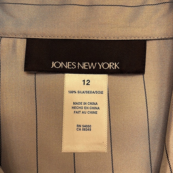Silk Jones New York blouse - 12 - Picture 5 of 7